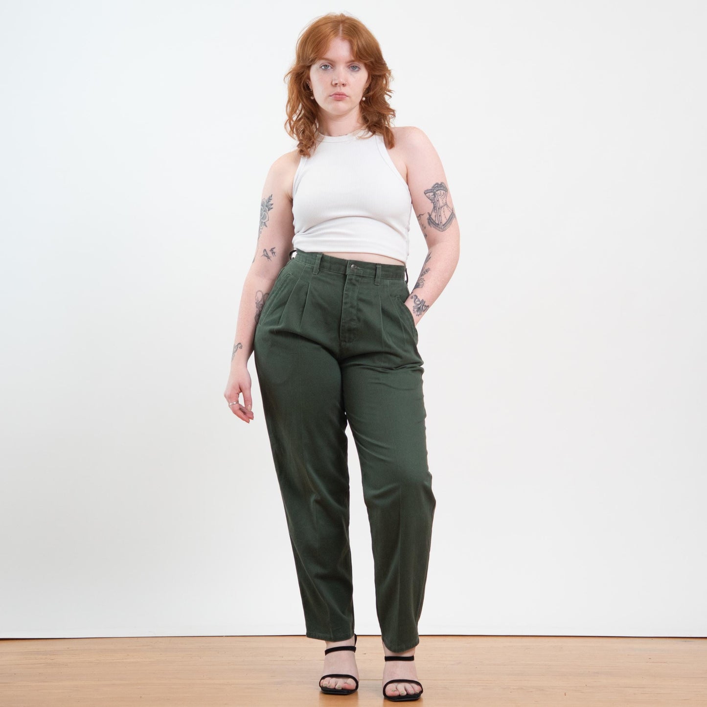 Vintage 90s Army Green Twill Pleated Trousers - Size 11/12, 30" Waist