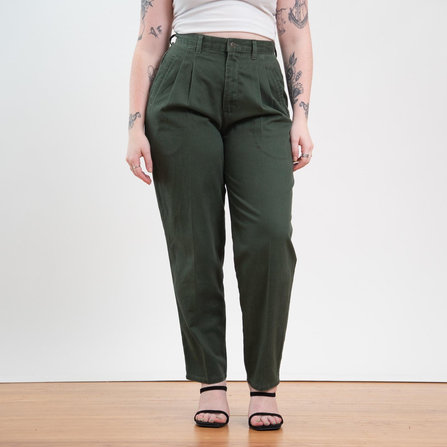Vintage 90s Army Green Twill Pleated Trousers - Size 11/12, 30" Waist