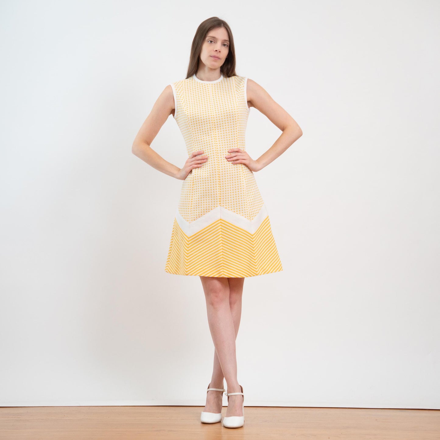 Vintage 60s 70s Kay Windsor Yellow & White Mod Mini Dress - Small