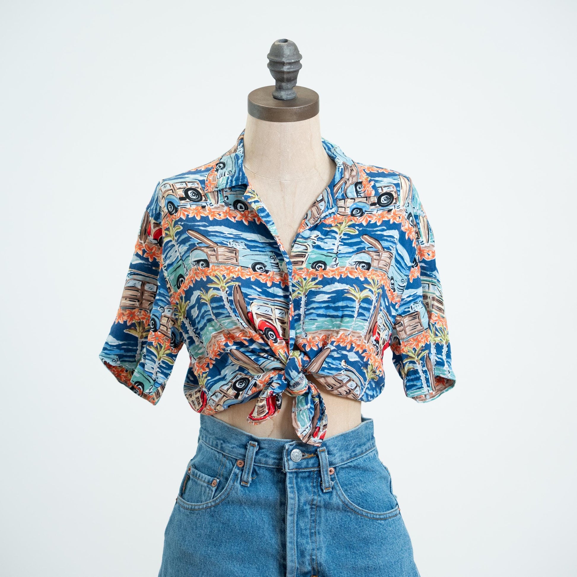 Vintage 90s Woody Wagon Surfer Aloha Shirt - Small