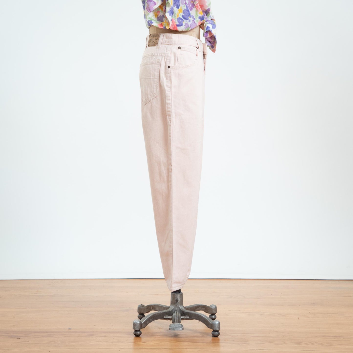 Vintage 90s Light Pink High Waisted Jeans - Petite Medium, 28" Waist