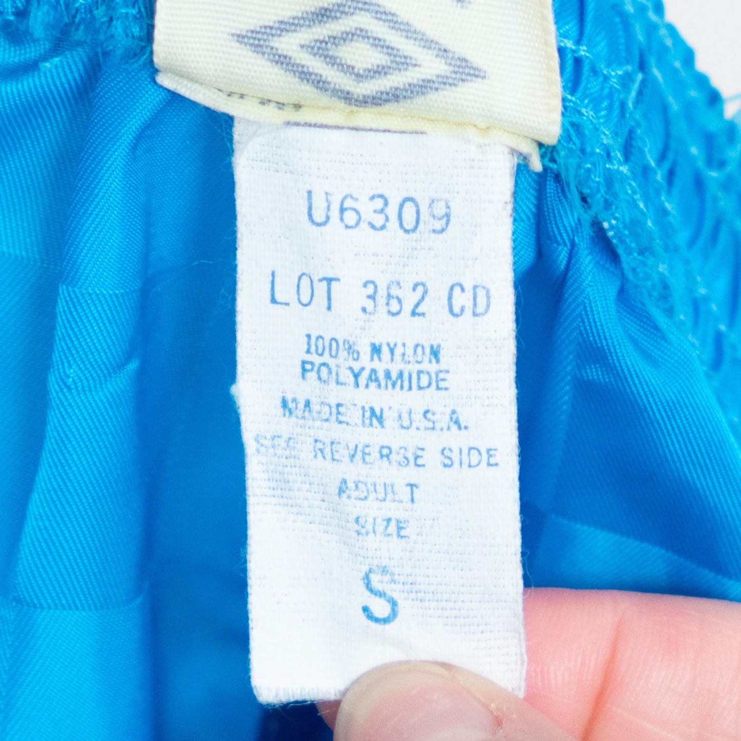 Vintage 90s Umbro Blue Soccer Shorts - Small