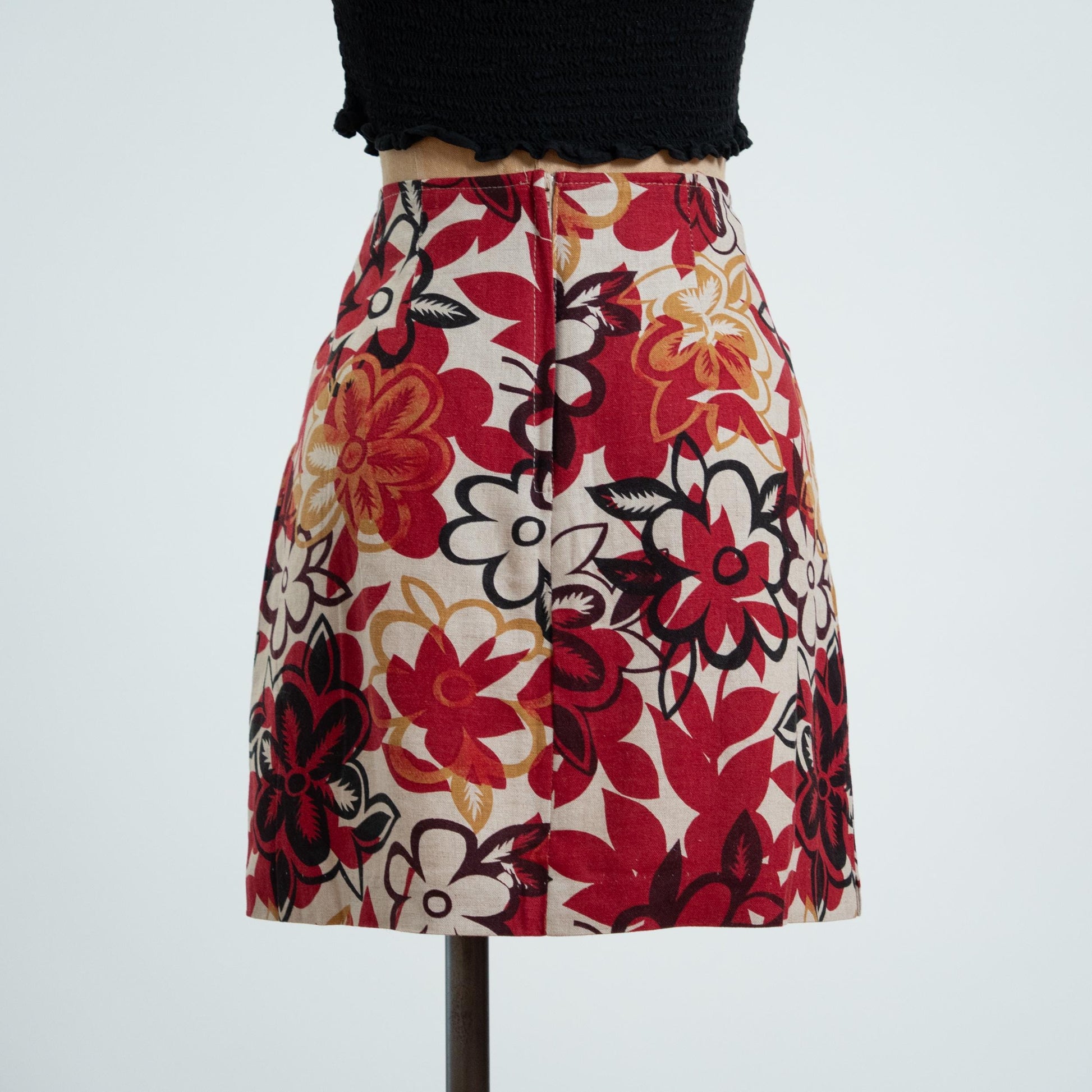 Vintage 90s Tropical Floral Linen Blend Mini Skirt - Small, 27" Waist 