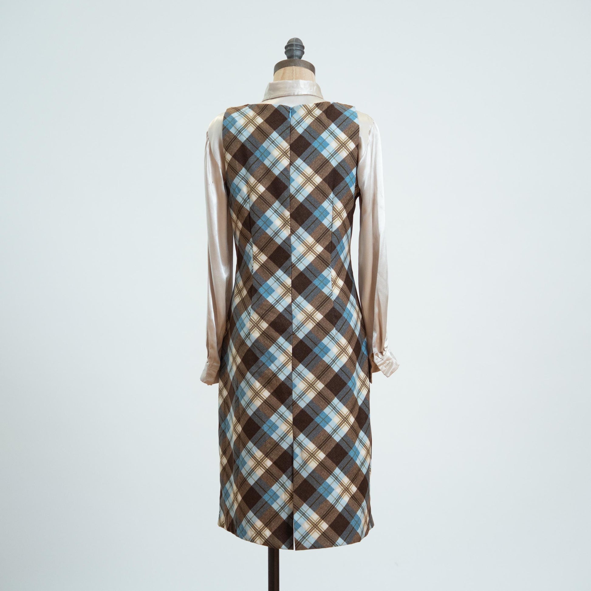 Vintage Y2K Does 60s Plaid Schoolgirl Shift Dress - Medium