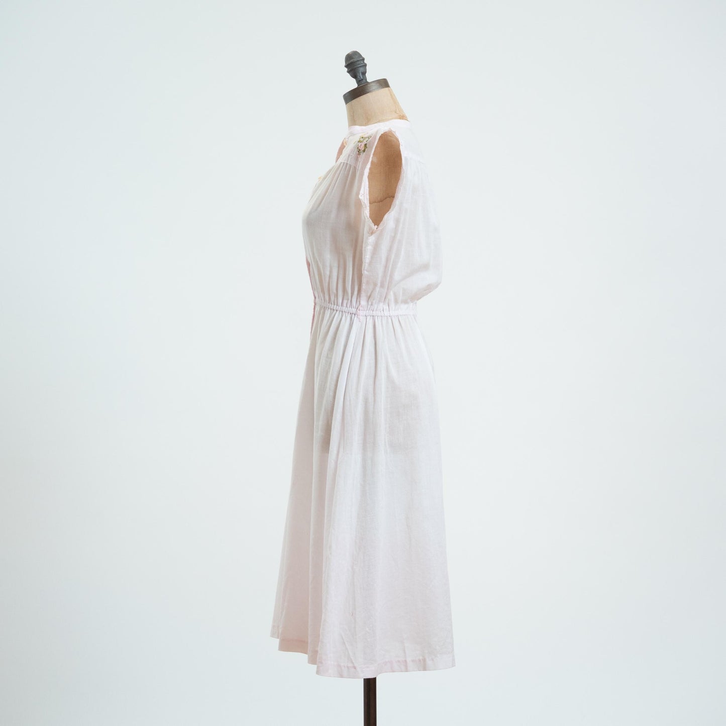 Vintage 60s Pastel Pink Floral Embroidered Day Dress - Small