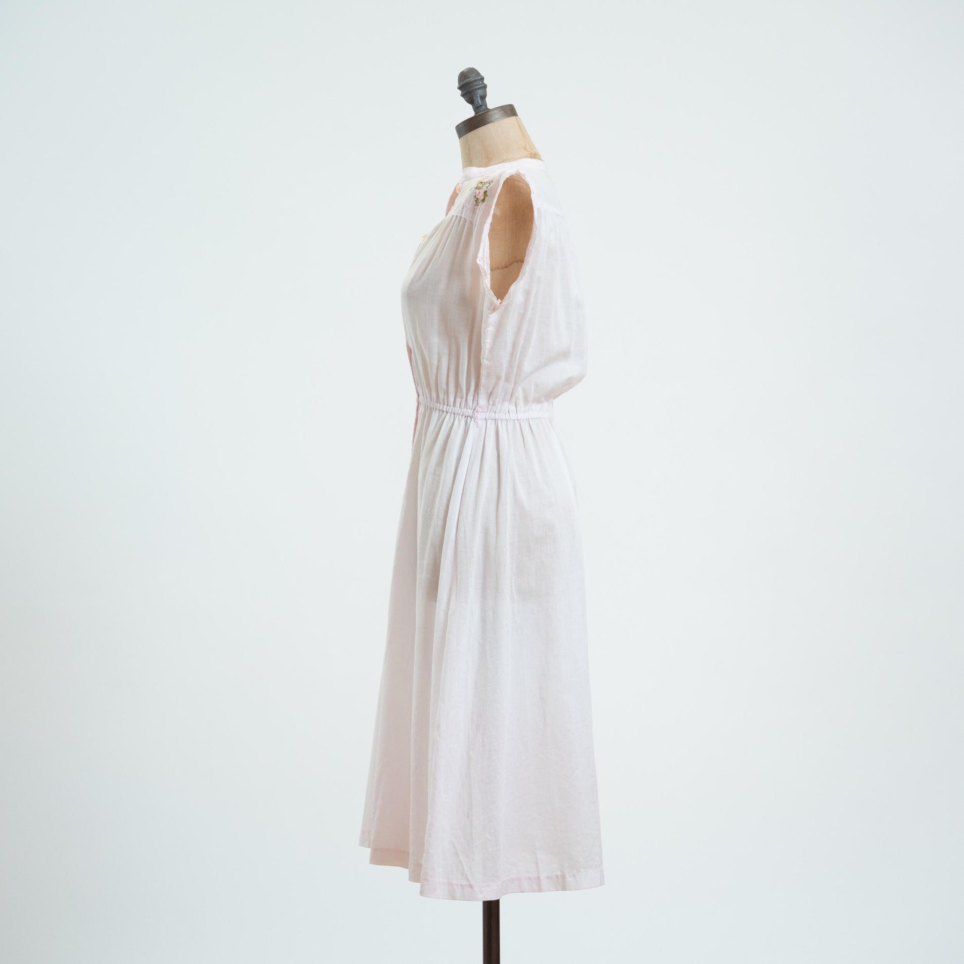 Vintage 60s Pastel Pink Floral Embroidered Day Dress - Small