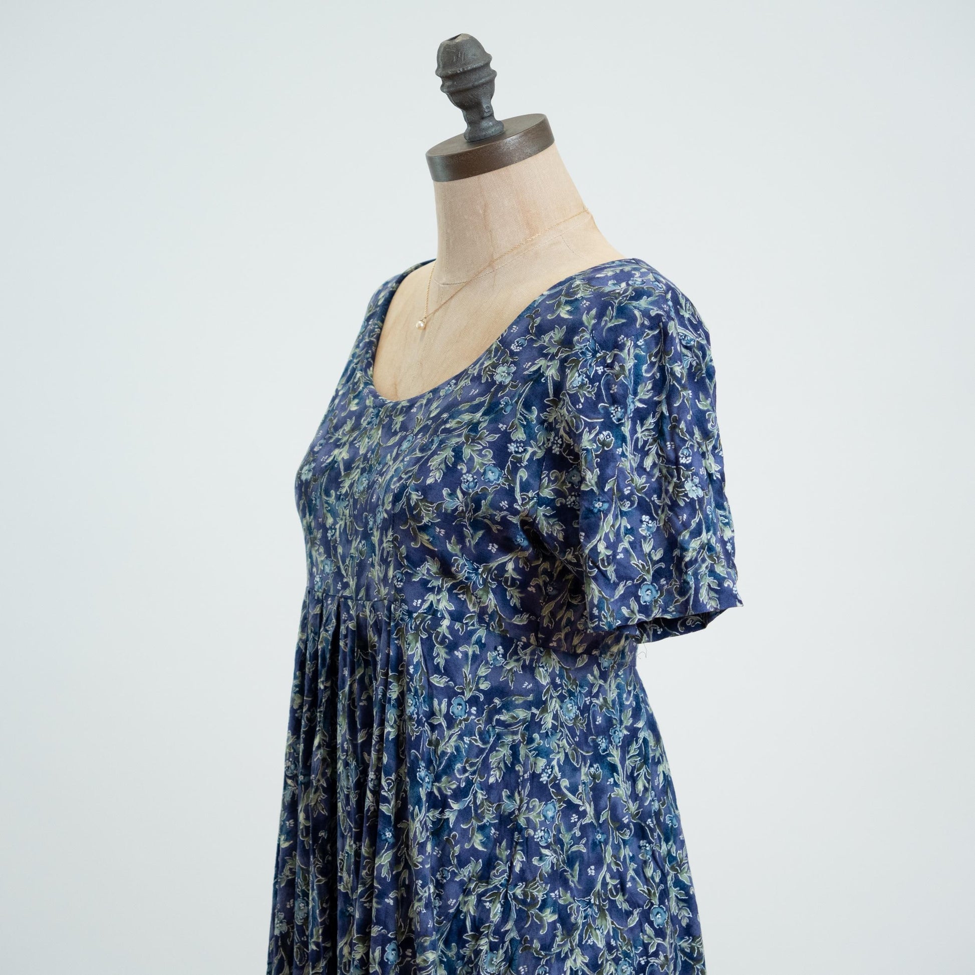 Vintage 90s Blue Floral & Vine Print Babydoll Mini Dress - XS to Small
