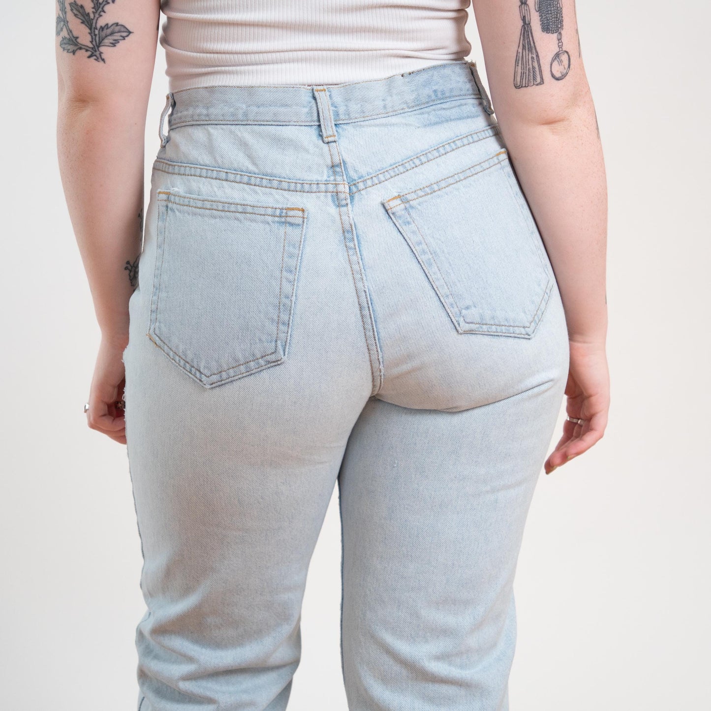 Vintage 90s Y2K Calvin Klein Light Wash High Waisted Jeans - Size 12, 32" Waist