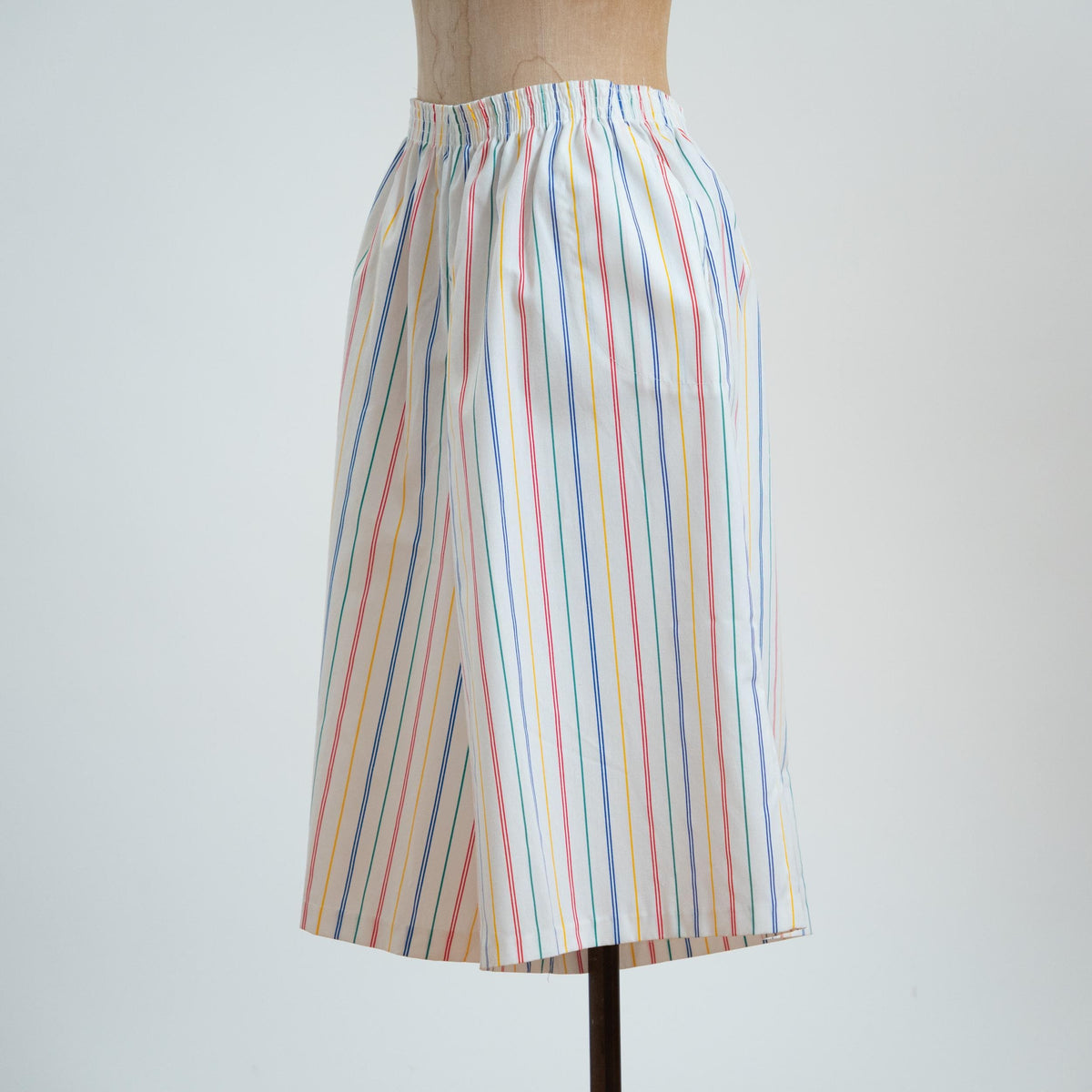 Vintage 80s Rainbow Striped Culotte Lounge Shorts - Large