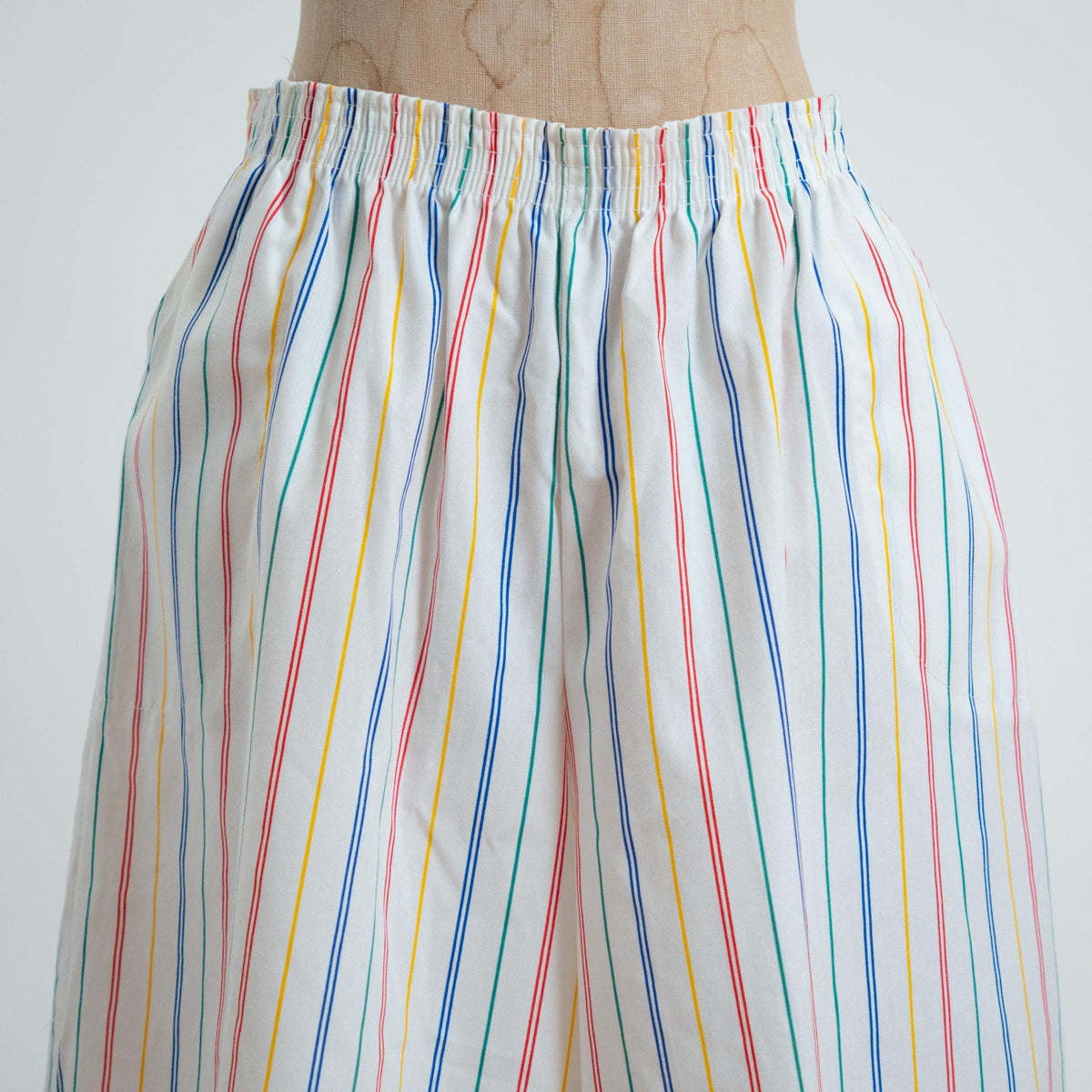 Vintage 80s Rainbow Striped Culotte Lounge Shorts - Large