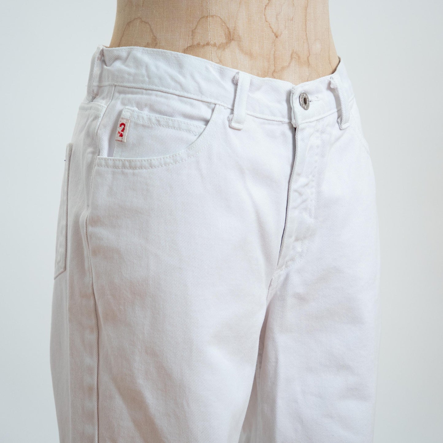 Vintage Guess White High Waisted Jeans - Medium, 28" Waist