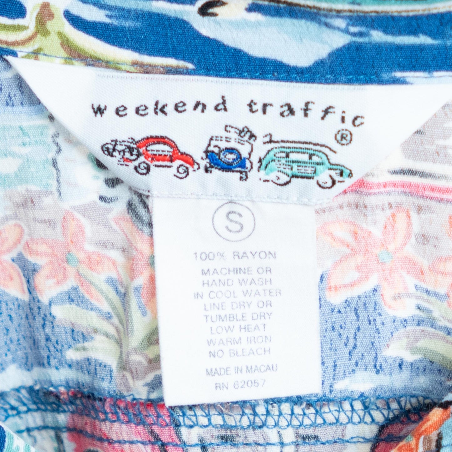 Vintage 90s Woody Wagon Surfer Aloha Shirt - Small