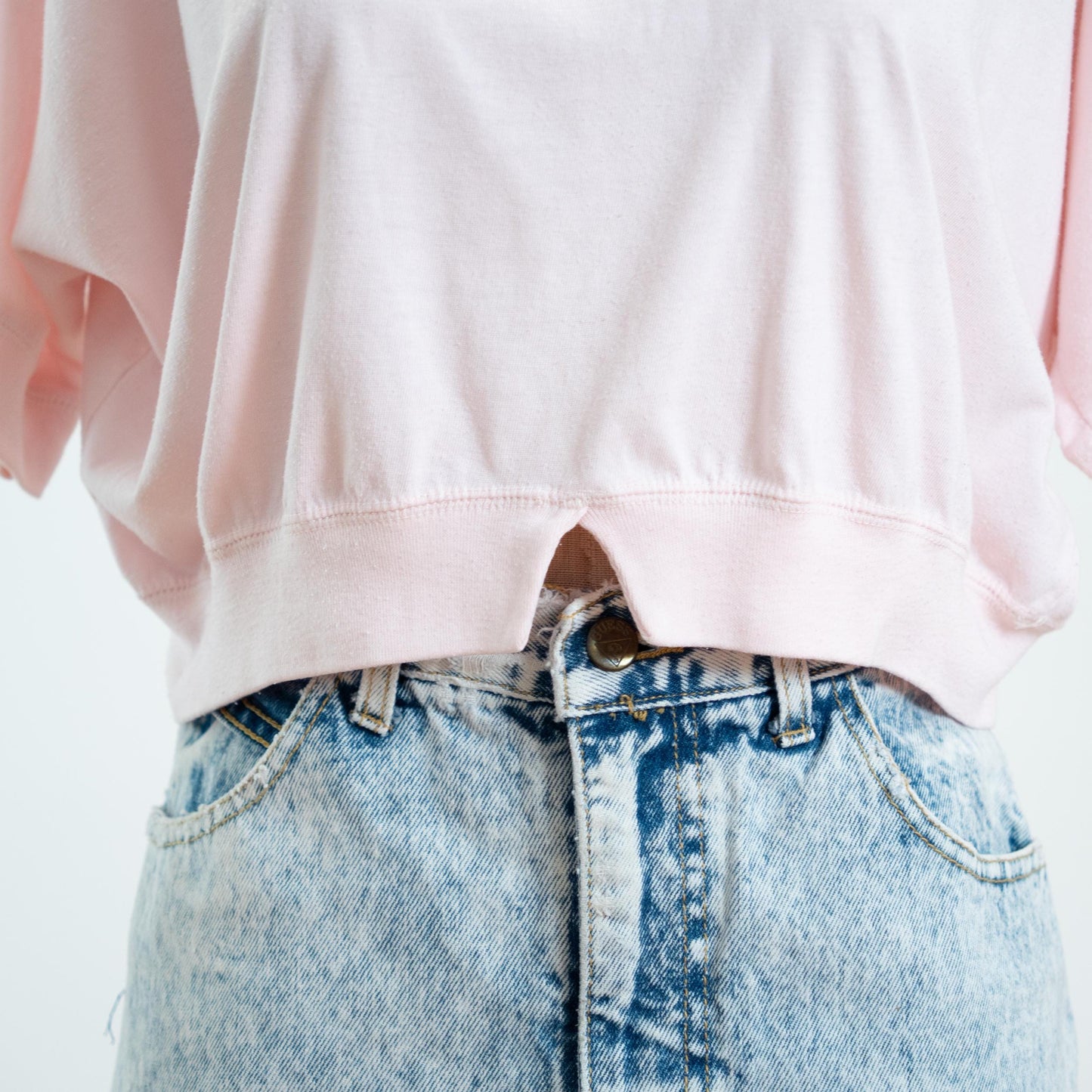 Vintage 80s Pastel Pink Dolman Sleeve Crop Top - Medium