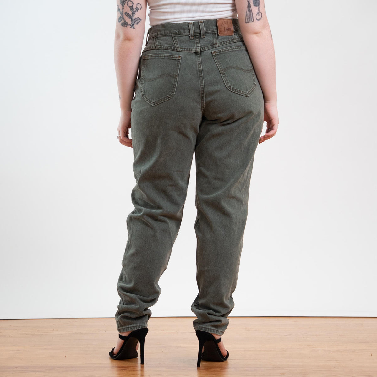 Vintage 90s Lee Dusty Olive Green Jeans - Large Tall, 32" Waist | High Waisted Denim Mom Jeans