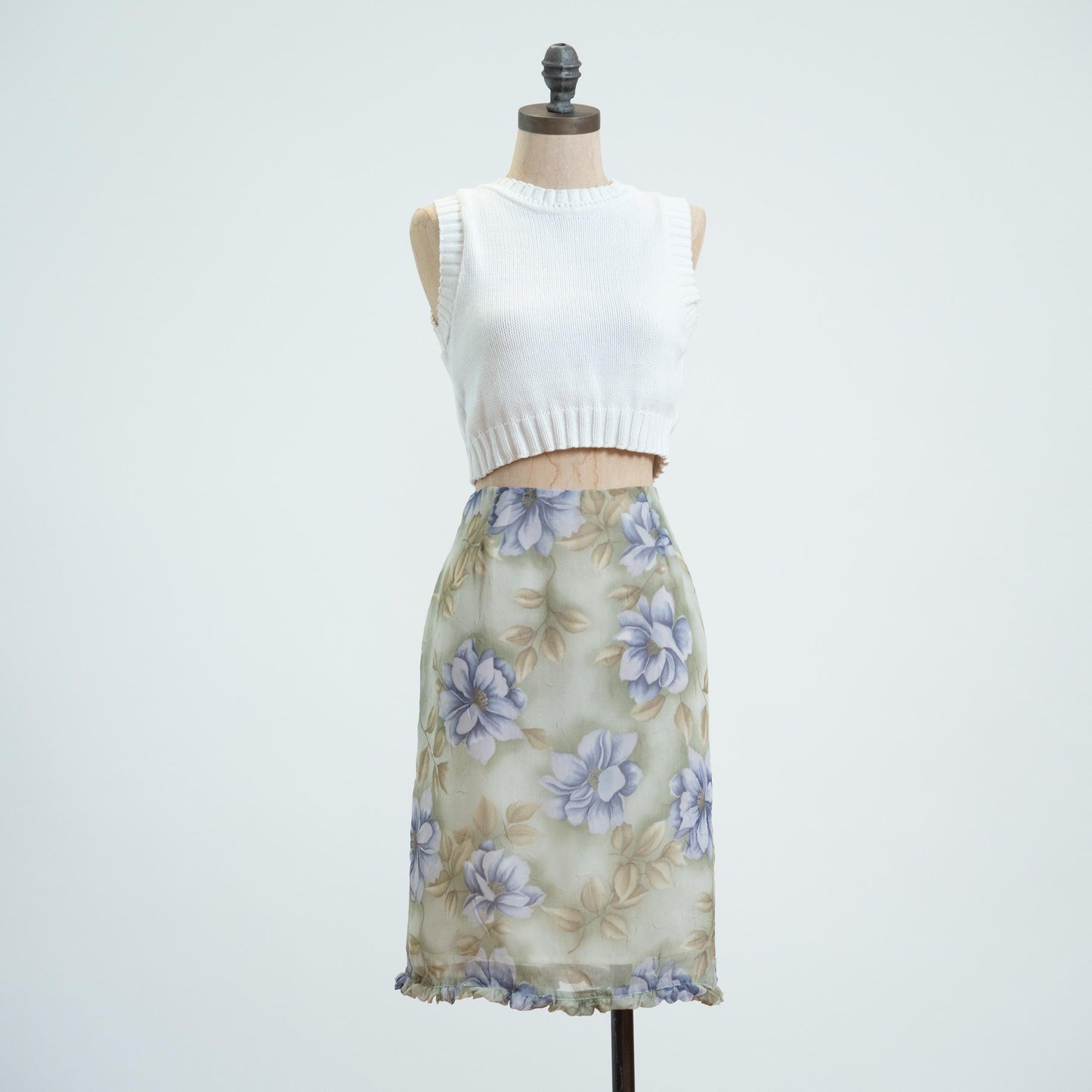 Vintage 90s Magnolia Floral Print Ruffle Hem Skirt - Medium