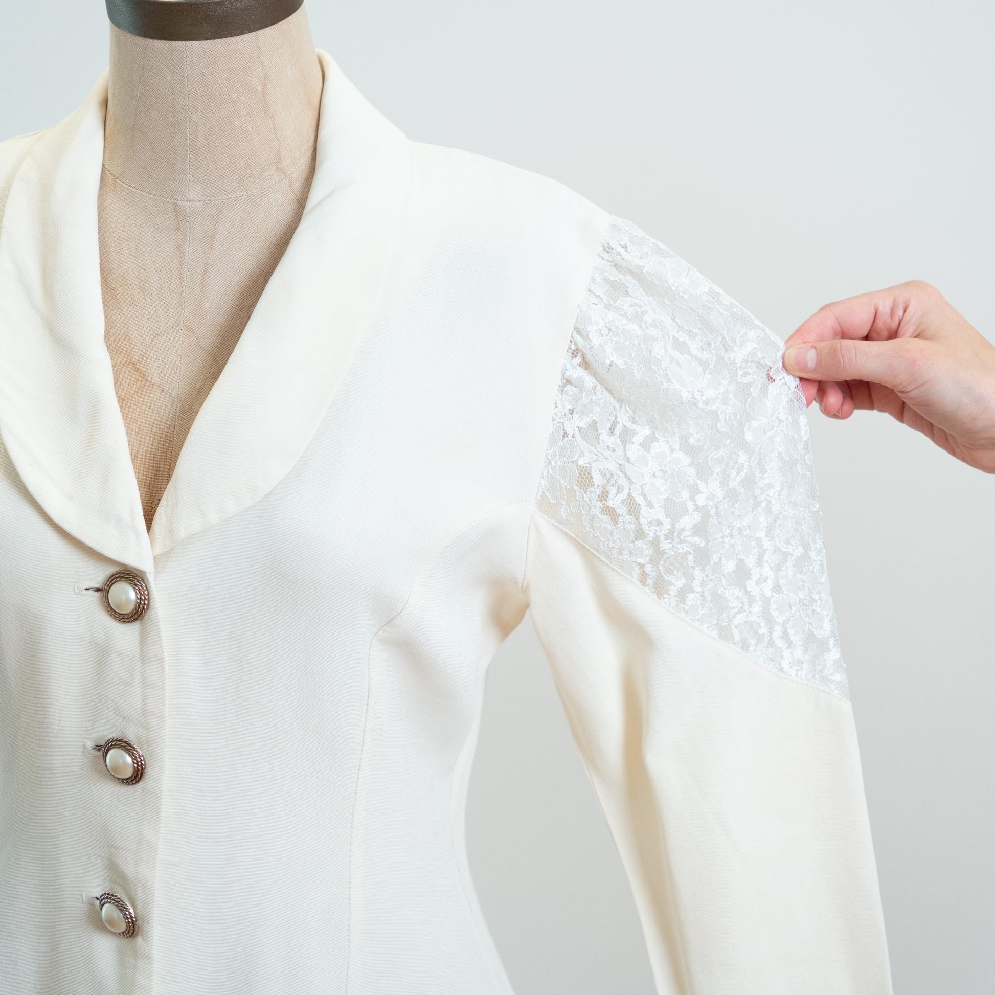 Vintage 80s Ivory Lace Panel High-Low Hem Blouse - Small