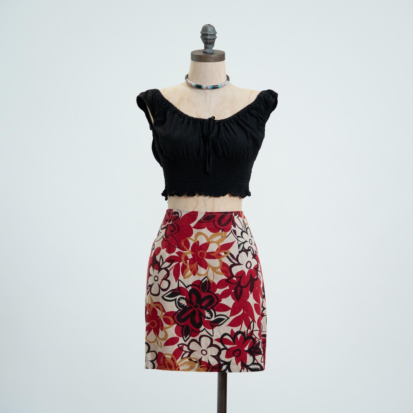 Vintage 90s Tropical Floral Linen Blend Mini Skirt - Small, 27" Waist 