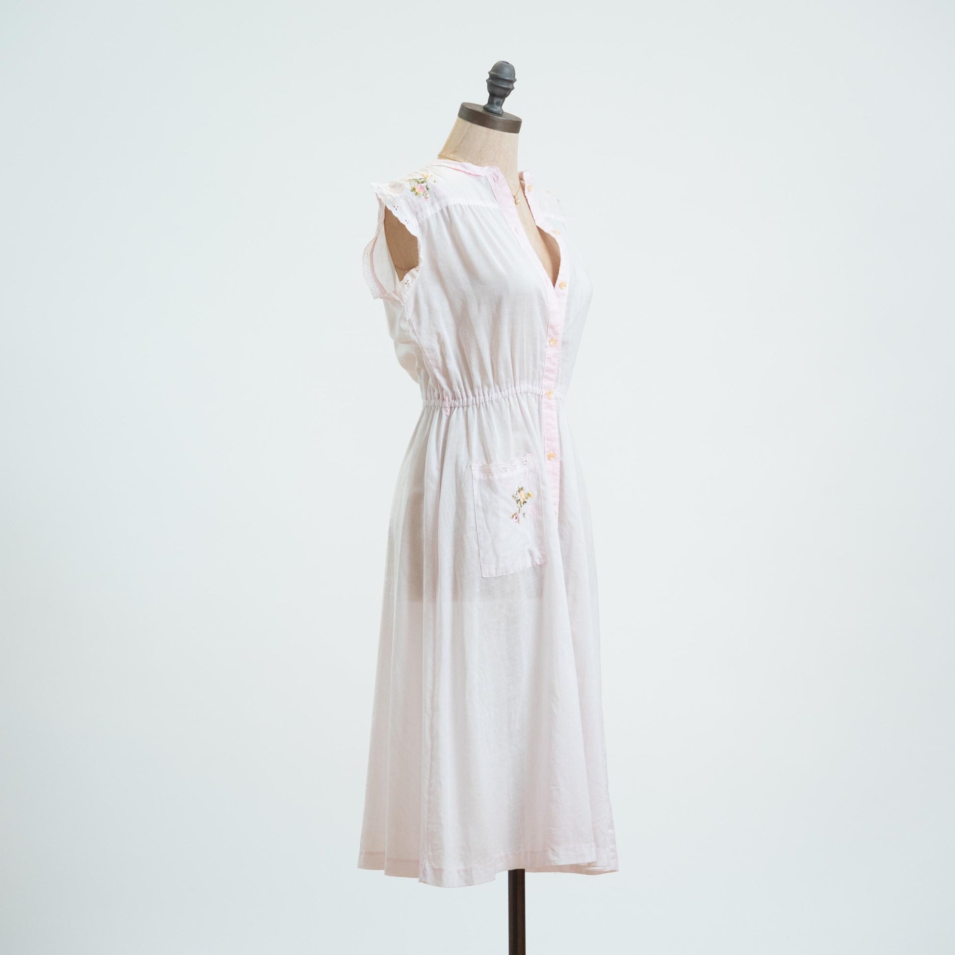 Vintage 60s Pastel Pink Floral Embroidered Day Dress - Small
