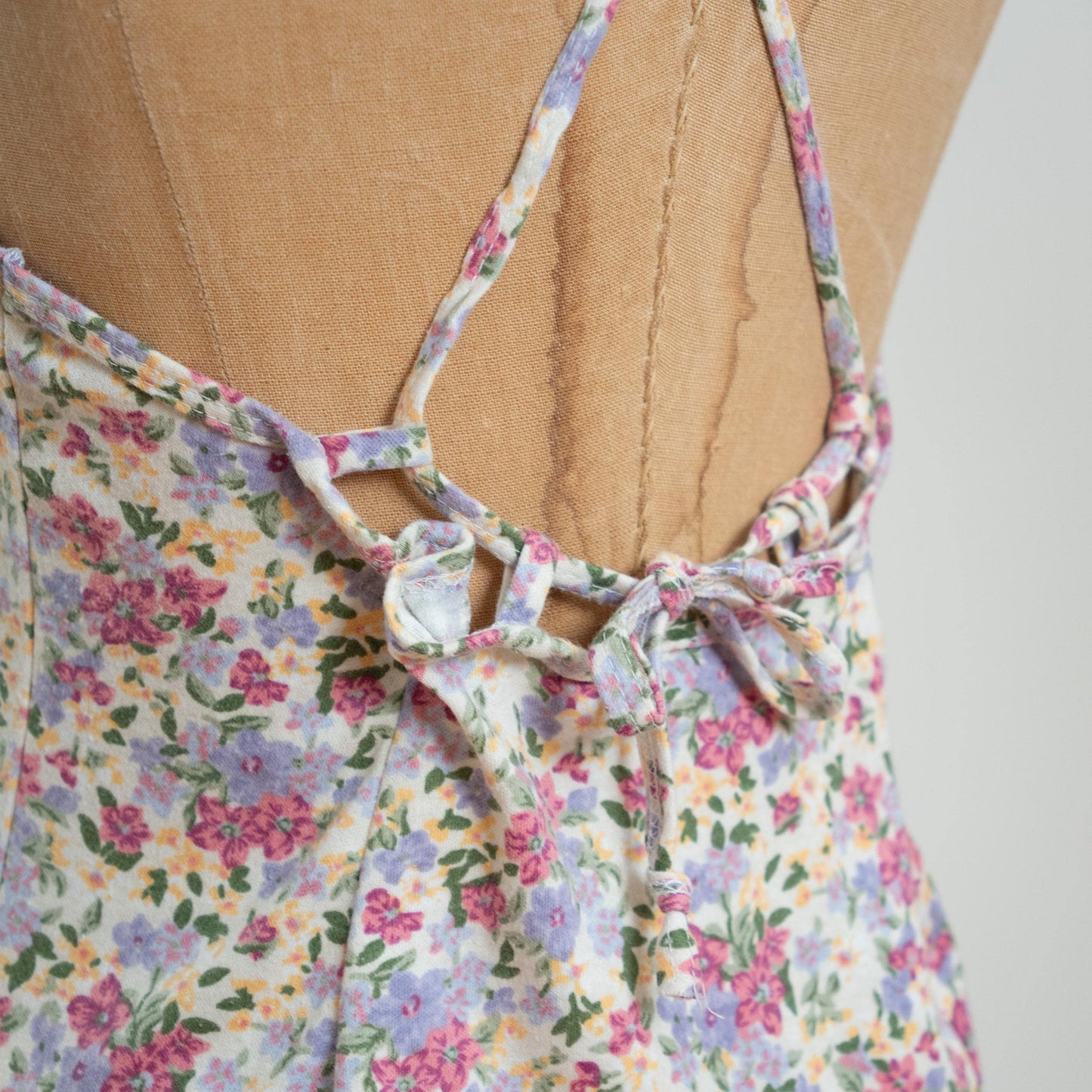 Vintage 90s Floral Strappy Cage Back Mini Dress - Medium