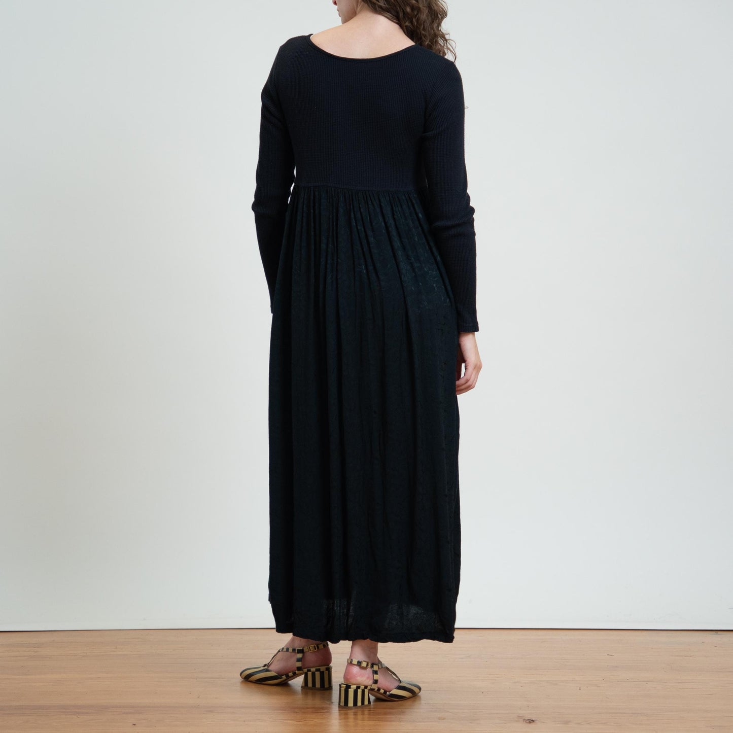 Vintage 90s Witchy Black Hook & Eye Maxi Dress - Large