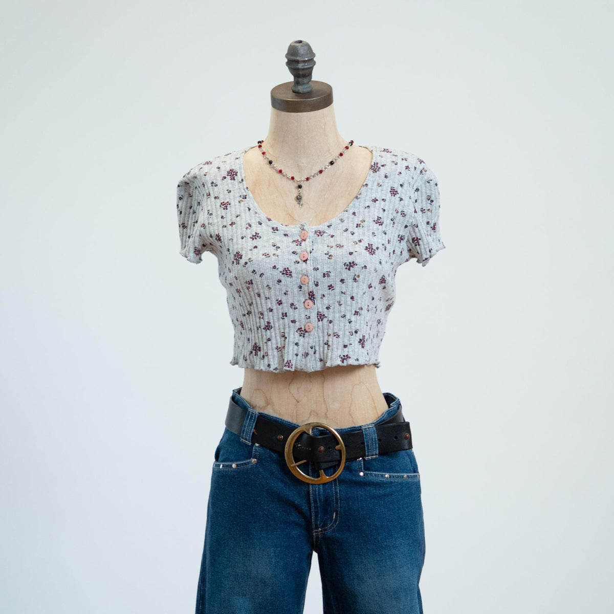 Vintage 90s Floral Pointelle Crop Top - Small | Grey Button Up Lettuce Hem Cropped Blouse