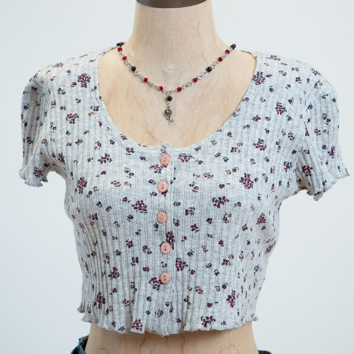 Vintage 90s Floral Pointelle Crop Top - Small | Grey Button Up Lettuce Hem Cropped Blouse