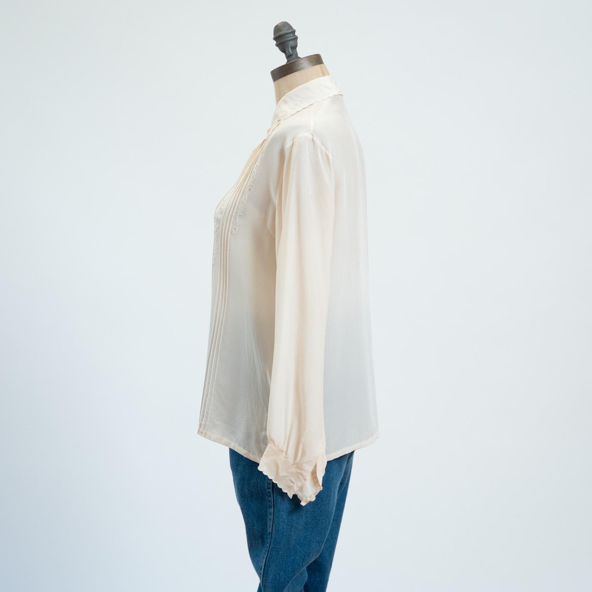 Vintage 70s Ivory Silk Eyelet Blouse - Large | Peony Boho Long Sleeve Button Up Top