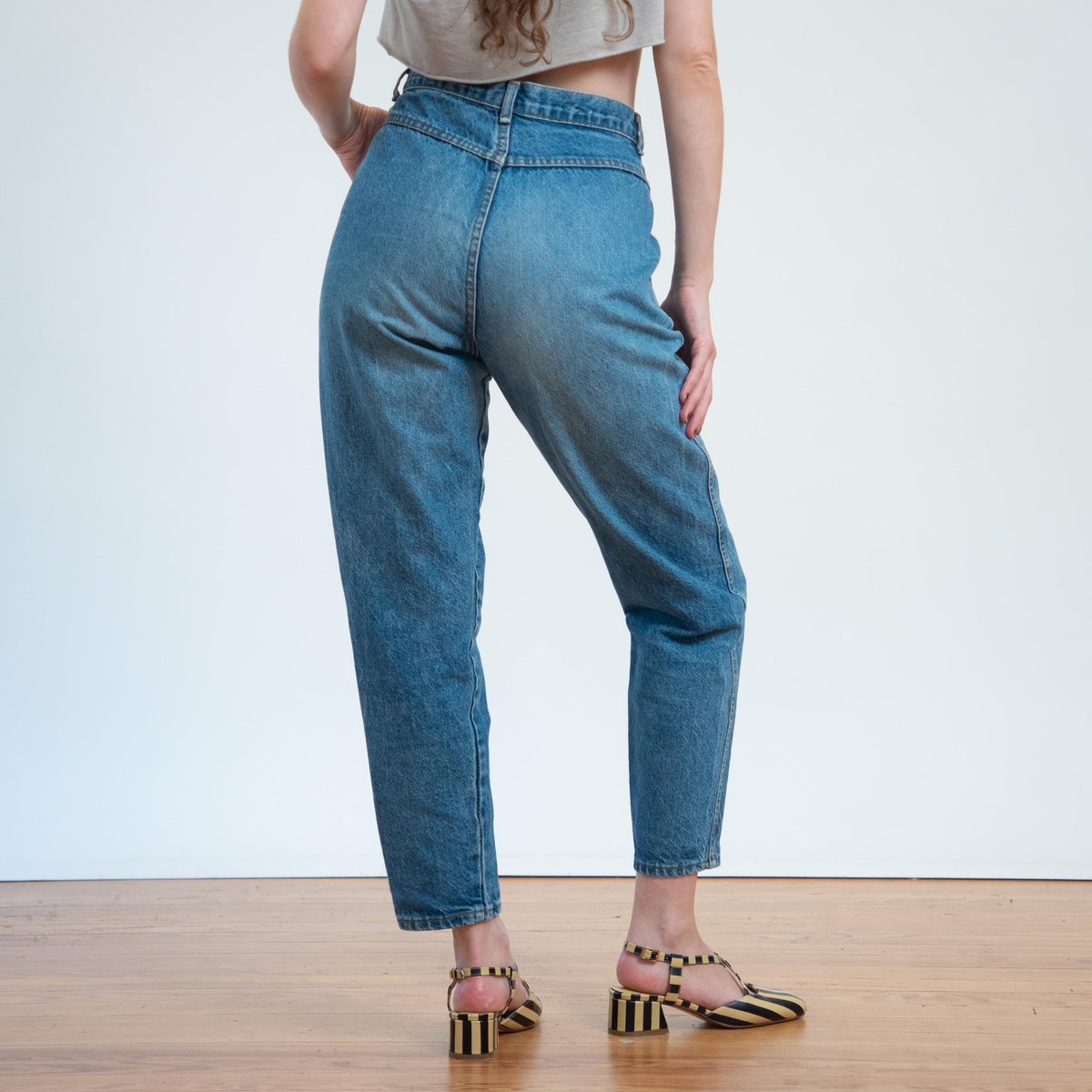 Vintage 80s Yoked High Waisted Jeans - Petite Large, 31" Waist | Jack Mulqueen Denim Mom Jeans