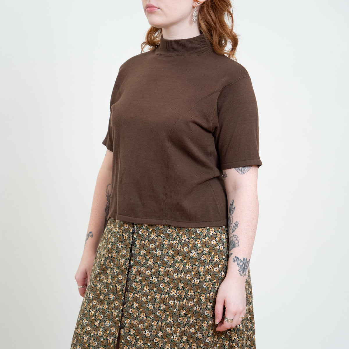 Vintage 90s Soft Brown Knit Mockneck Top - Large | Minimalist Princess Seam Sweater Shirt