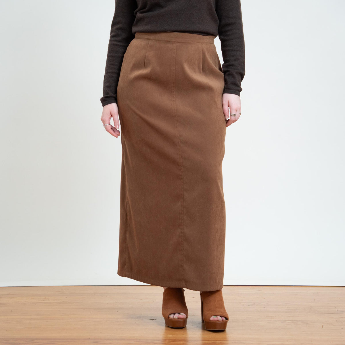 Vintage 90s Mustard Brown Ultrasuede Maxi Skirt - Large, 31" Waist | Minimalist High Waisted Straight Skirt