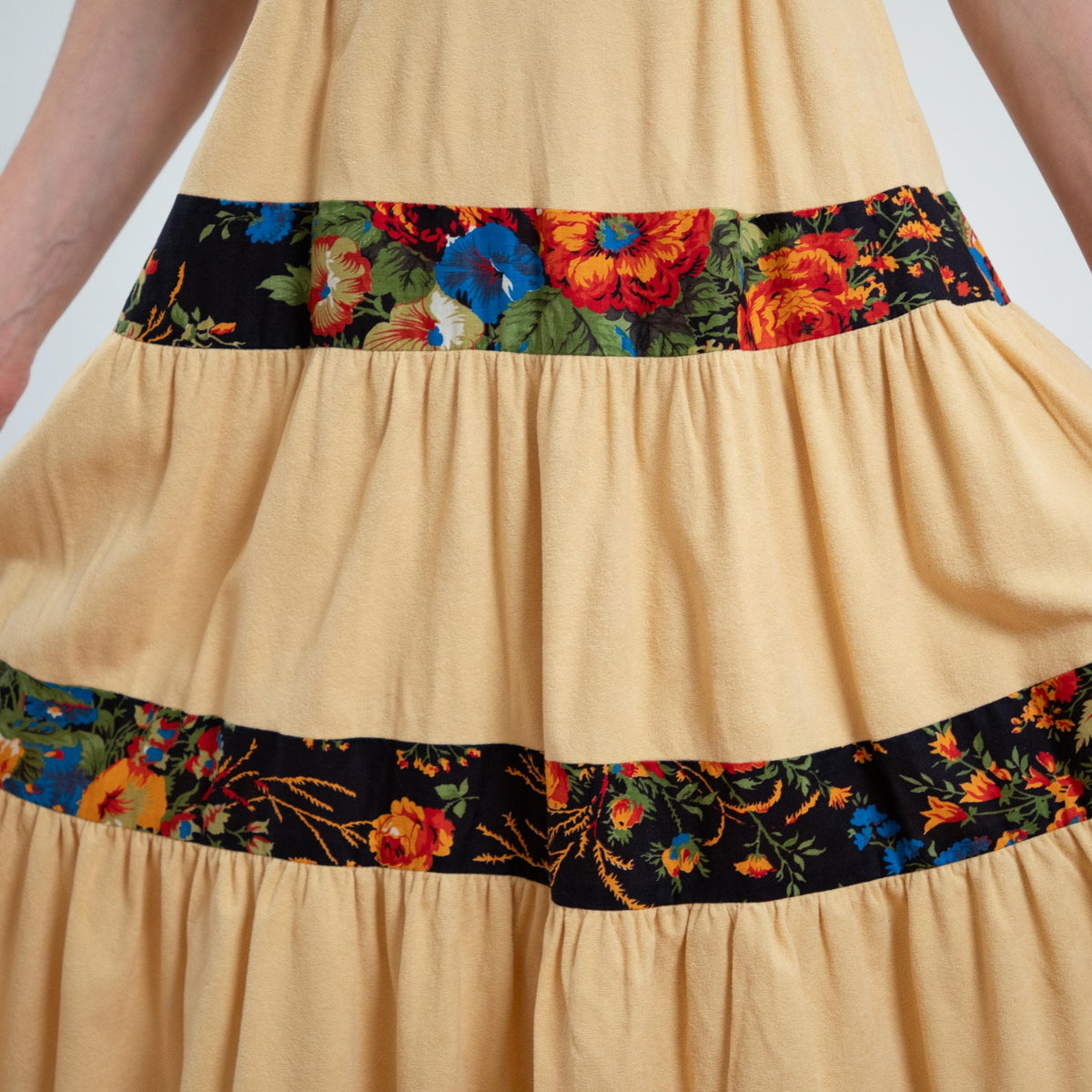Vintage 70s Young Edwardian Butter Yellow Prairie Dress - Extra Small | Boho Floral Tiered Cross Back Midi Sundress