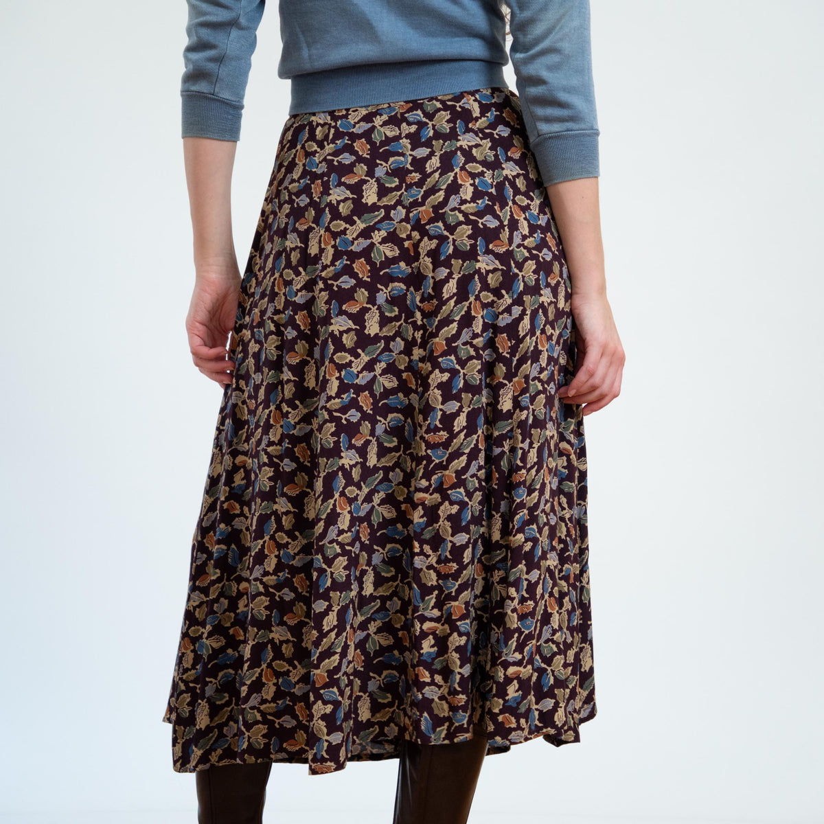 Vintage 90s Autumn Leaves Midi Skirt - Small, 27" Waist | Boho Button Front Rayon Skirt