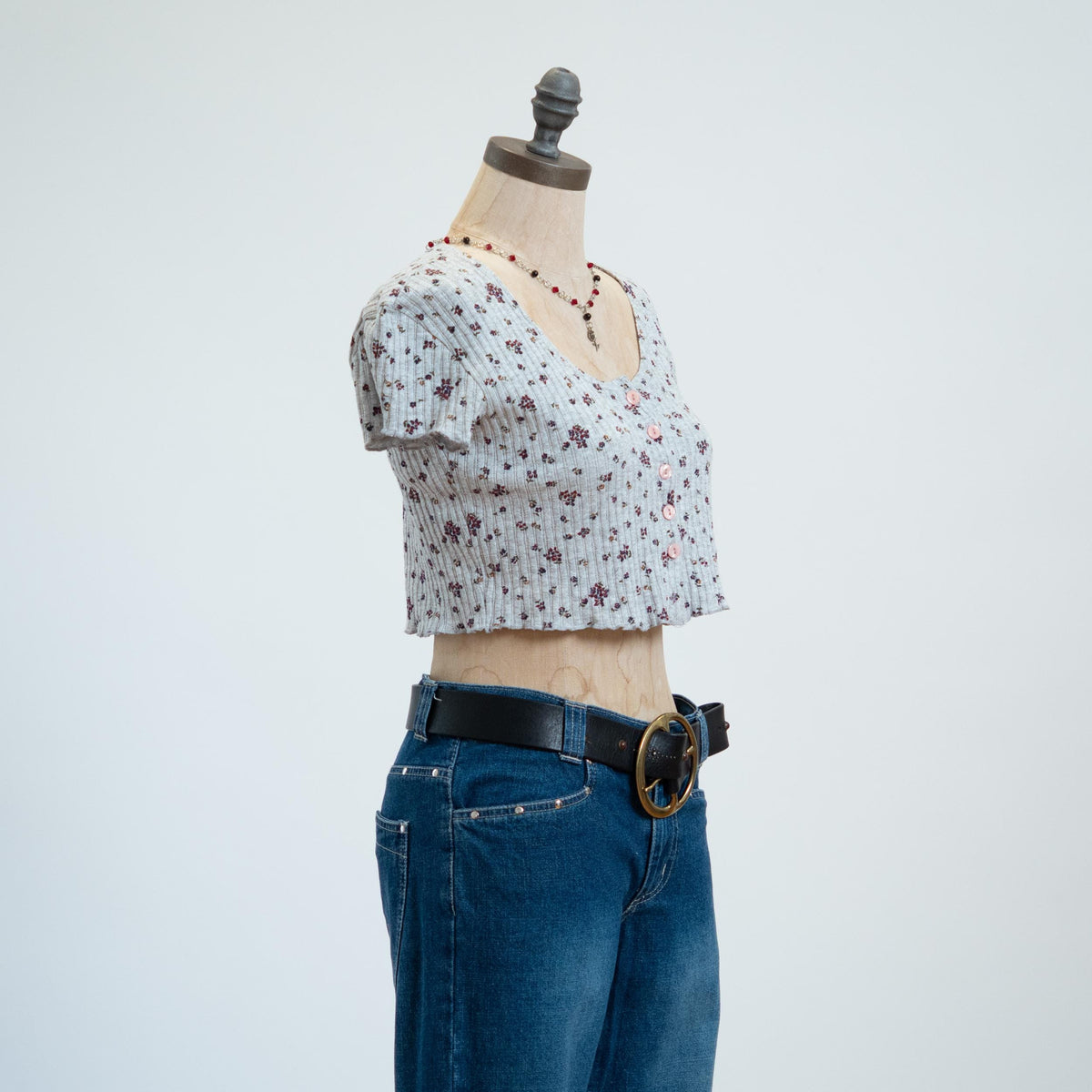 Vintage 90s Floral Pointelle Crop Top - Small | Grey Button Up Lettuce Hem Cropped Blouse
