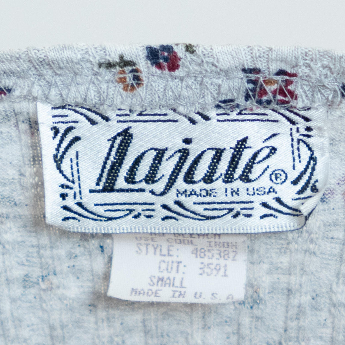 Vintage 90s Floral Pointelle Crop Top - Small | Grey Button Up Lettuce Hem Cropped Blouse