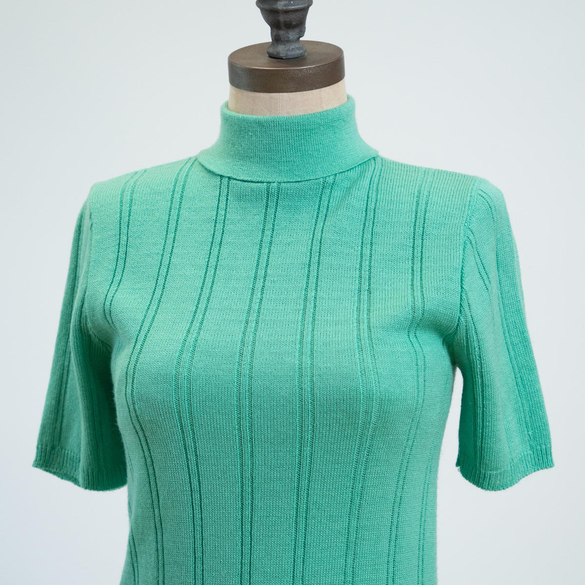 Vintage 70s Mint Knit Turtleneck Top - Extra Small | Short Sleeve Ribbed Shirt