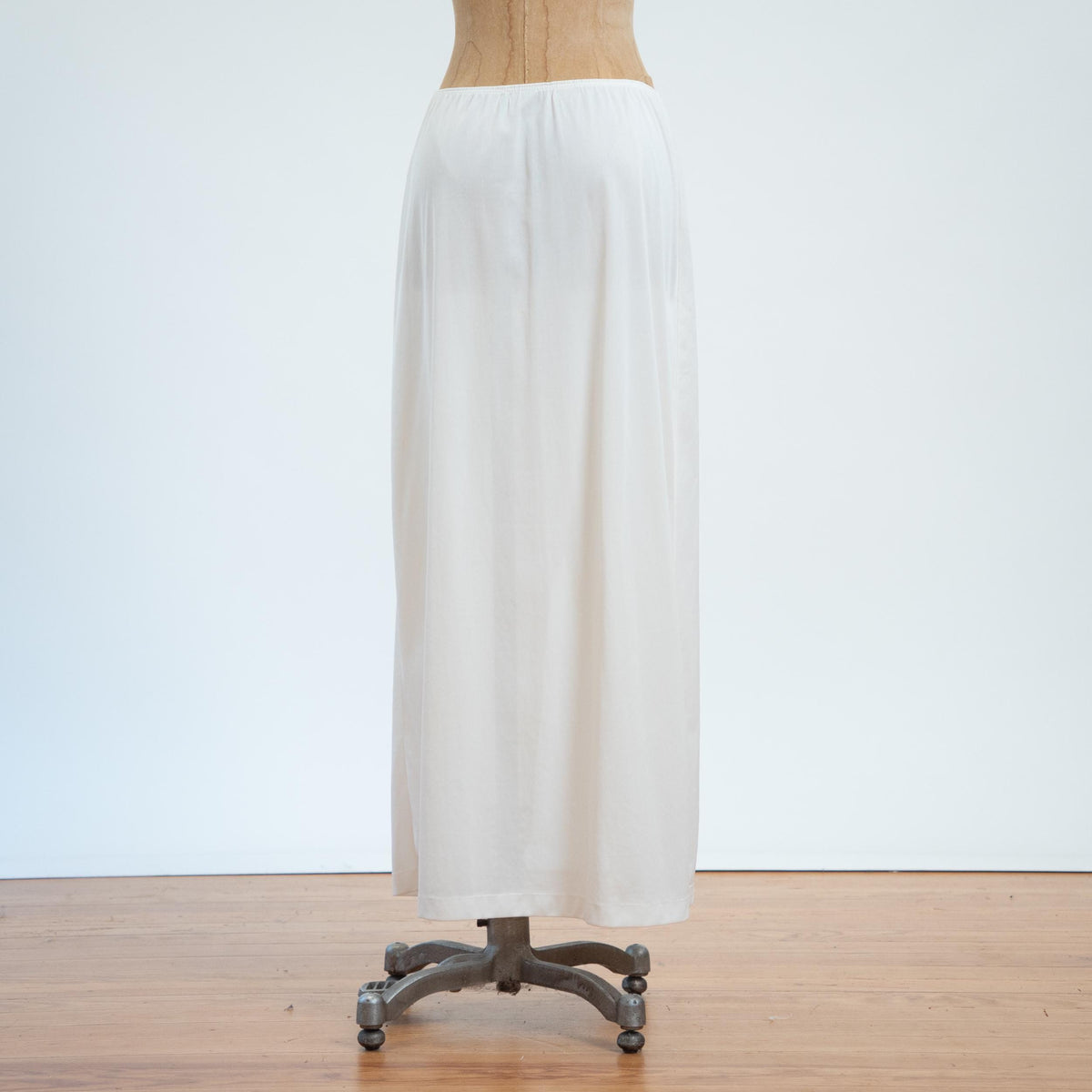 Vintage 70s White Maxi Skirt Slip - Medium | Bow Detail Lace Trim Lingerie