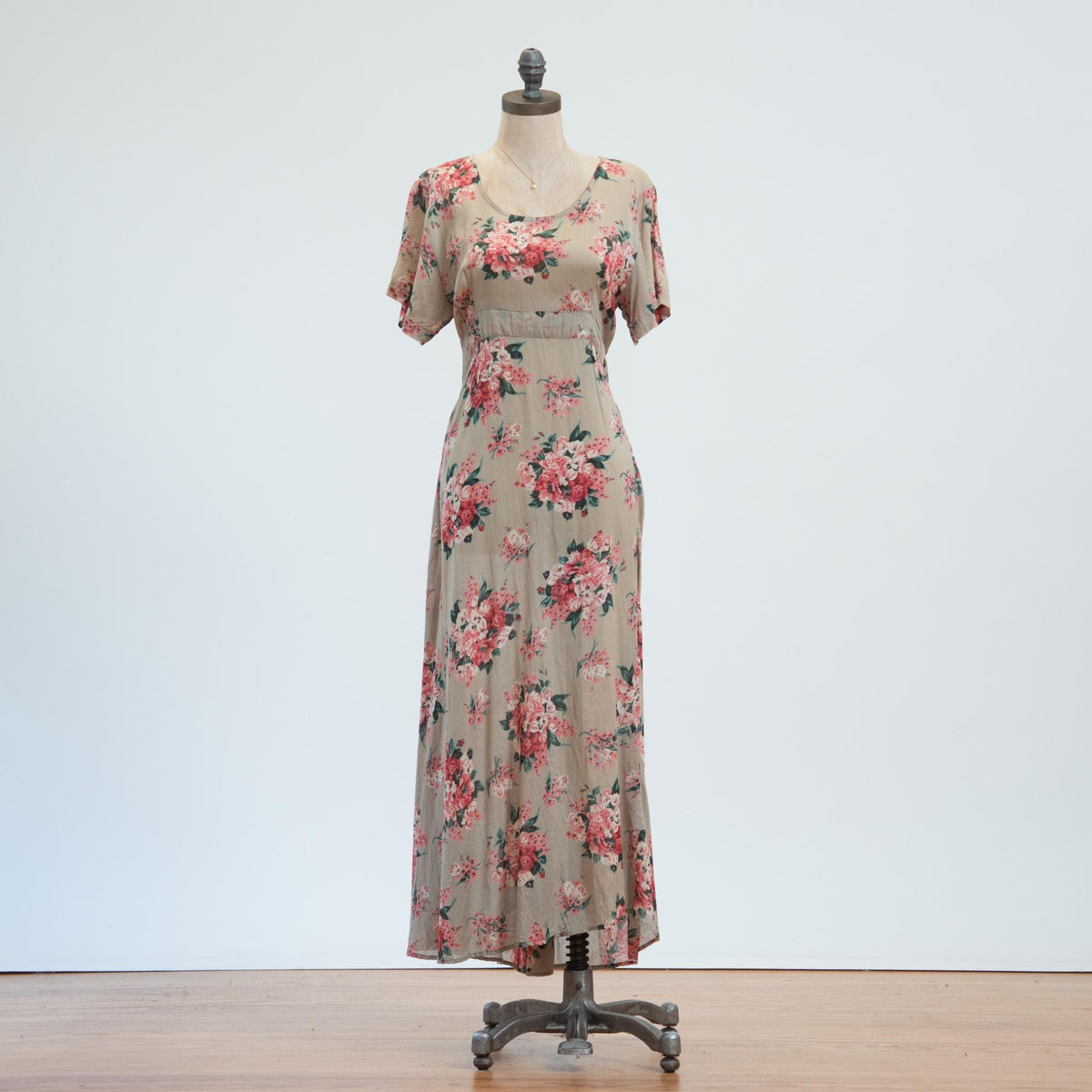 Vintage 90s Floral Bouquet Maxi Sundress - Small | Tie Back Boho Grunge Dress