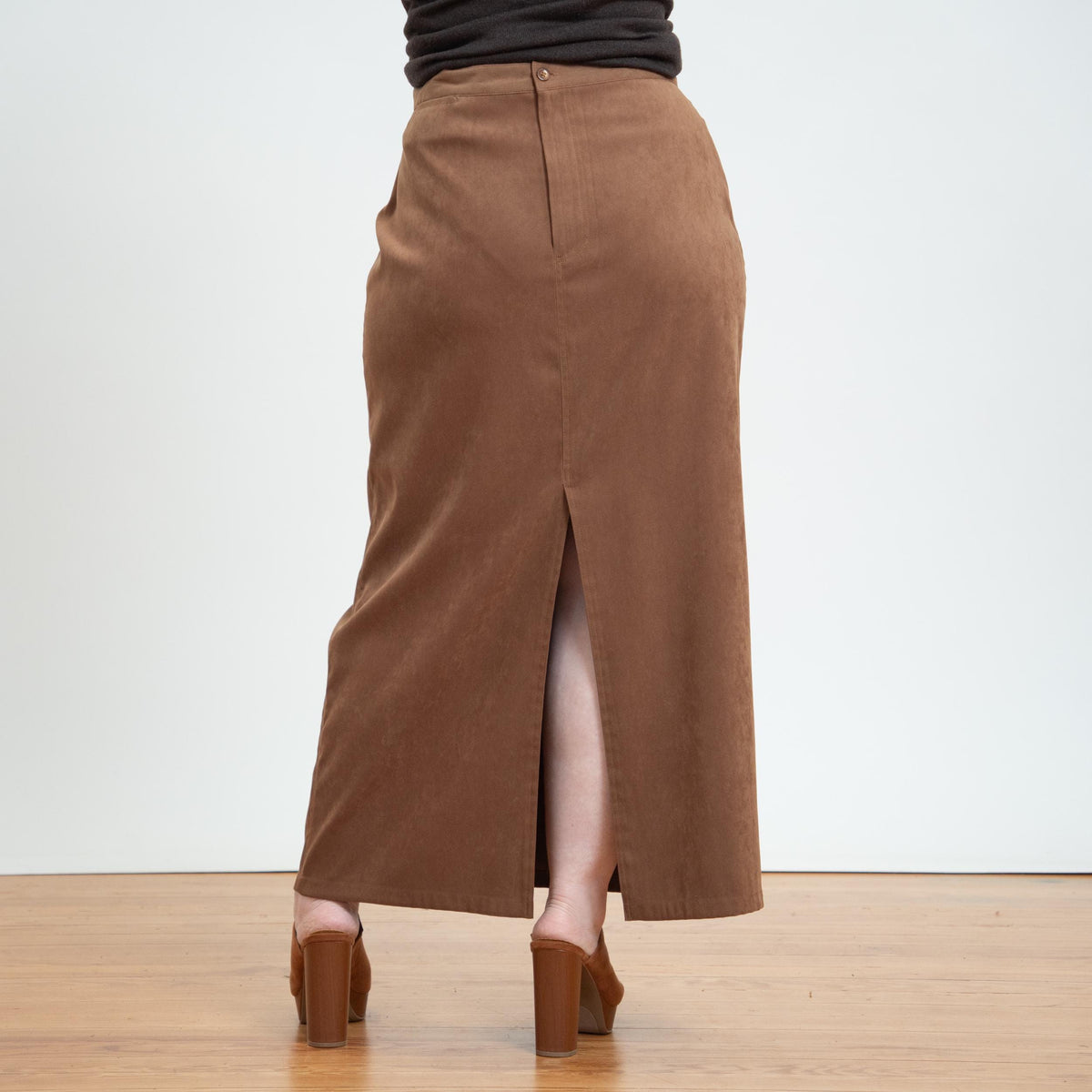 Vintage 90s Mustard Brown Ultrasuede Maxi Skirt - Large, 31" Waist | Minimalist High Waisted Straight Skirt