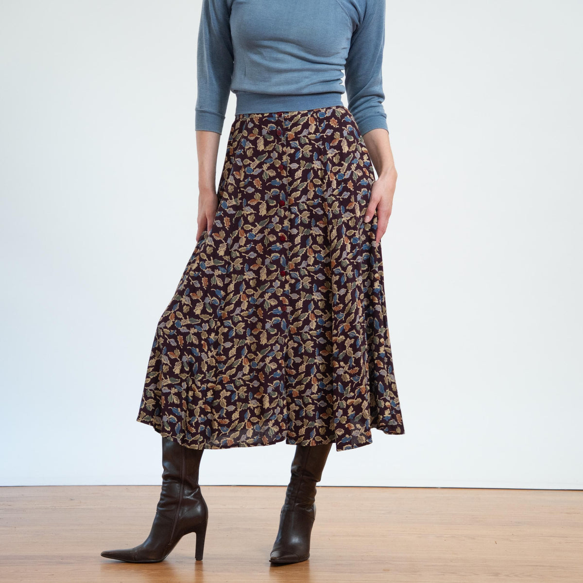 Vintage 90s Autumn Leaves Midi Skirt - Small, 27" Waist | Boho Button Front Rayon Skirt