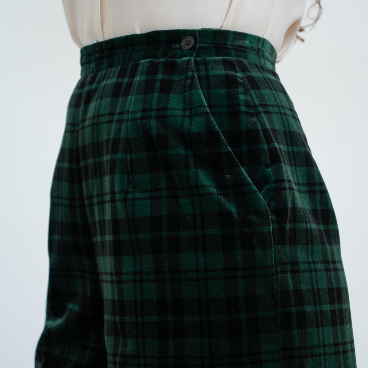 Vintage 90s Green Plaid Velvet Trouser Shorts - Small, 26" Waist | Grunge High Waisted Shorts