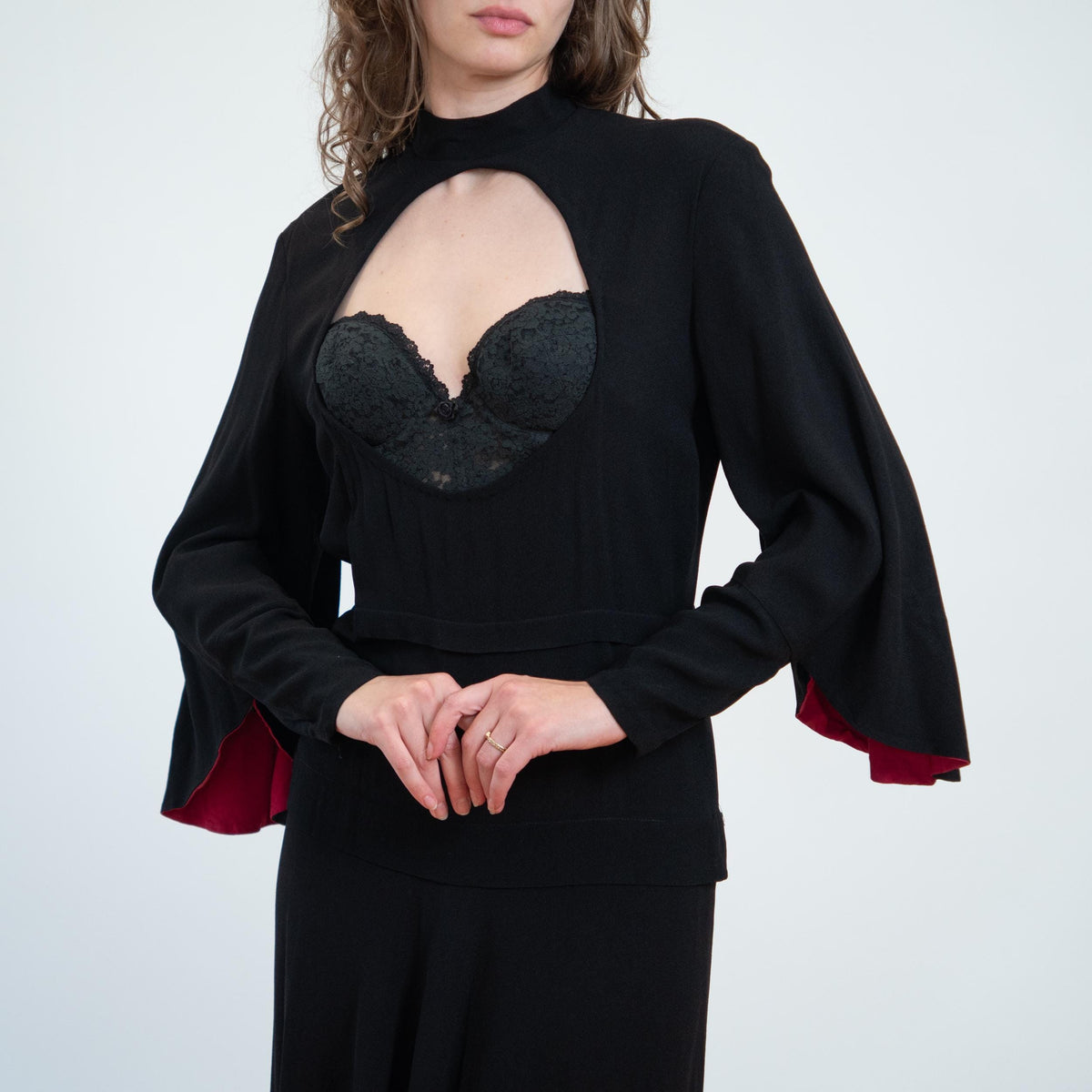 Vintage 40s Black & Red Batwing Sleeve Vamp Dress - Medium | 1940s Gothic Keyhole Cutout Midi Dres