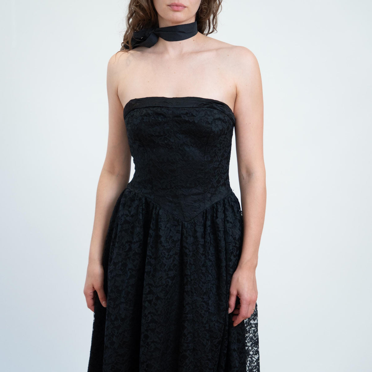 Vintage 80s Black Lace Strapless Party Dress - Medium | Gothic Fit & Flare Midi Dress
