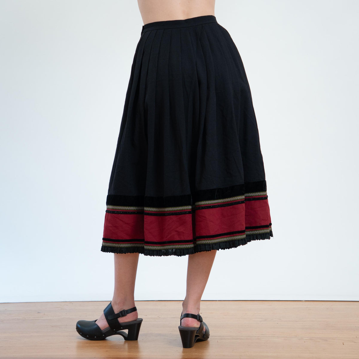 Vintage 80s Black & Red Folk Midi Skirt - Small, 26" Waist | Helene Strasser Bavarian Trachten Skirt