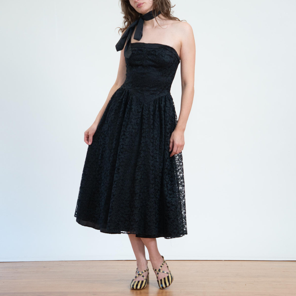 Vintage 80s Black Lace Strapless Party Dress - Medium | Gothic Fit & Flare Midi Dress