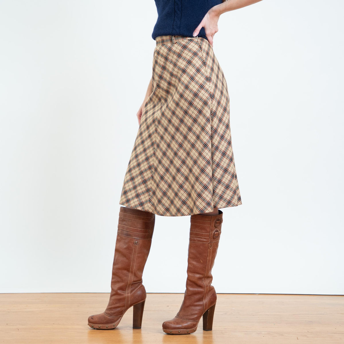 Vintage 70s Tan Plaid A-Line Midi Skirt - Extra Small, 25" Waist | High Waisted Schoolgirl Skirt