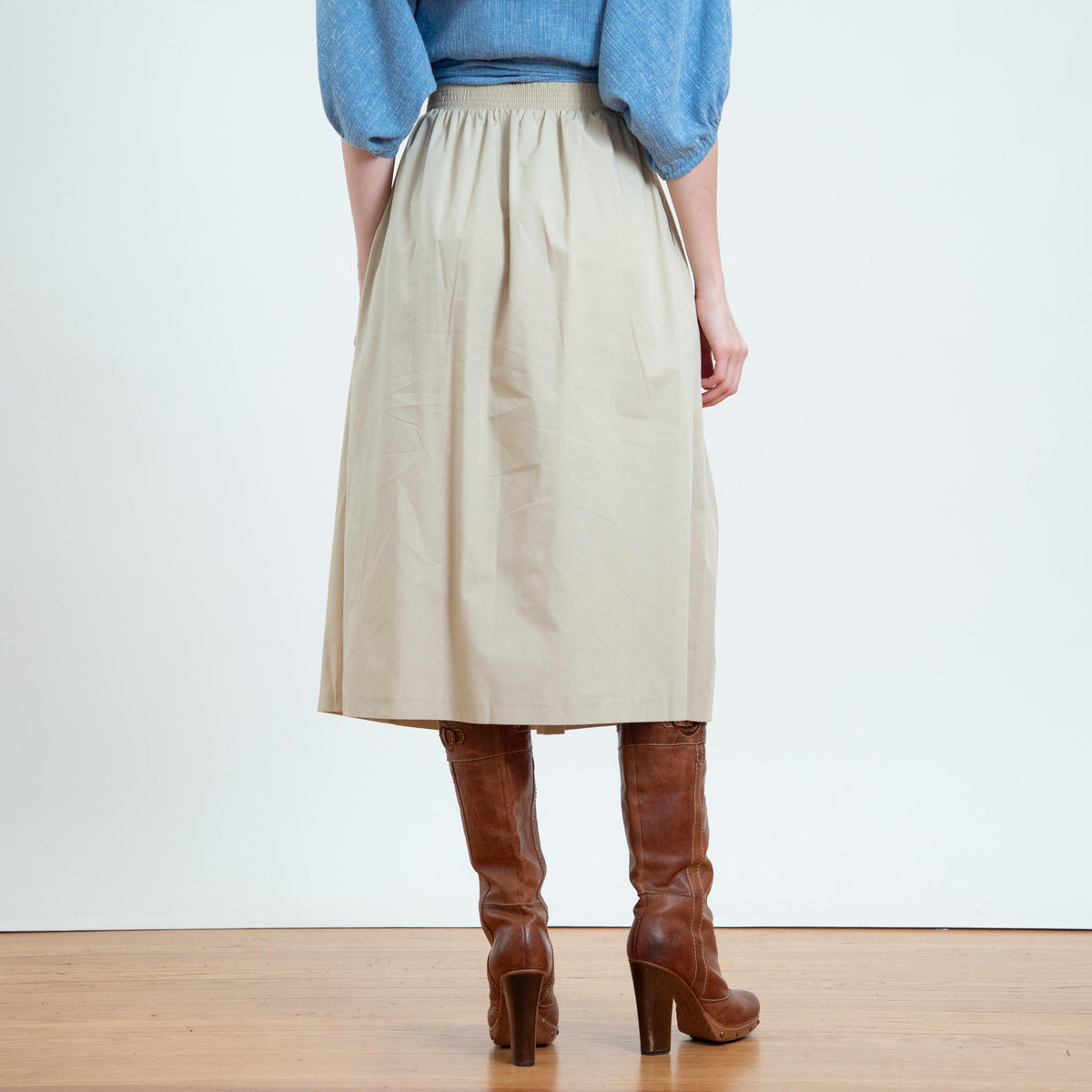 Vintage 80s Khaki Double Breasted Box Pleat Skirt - Small, 26-27" Waist | High Waisted Minimalist Full Pocket Skirt