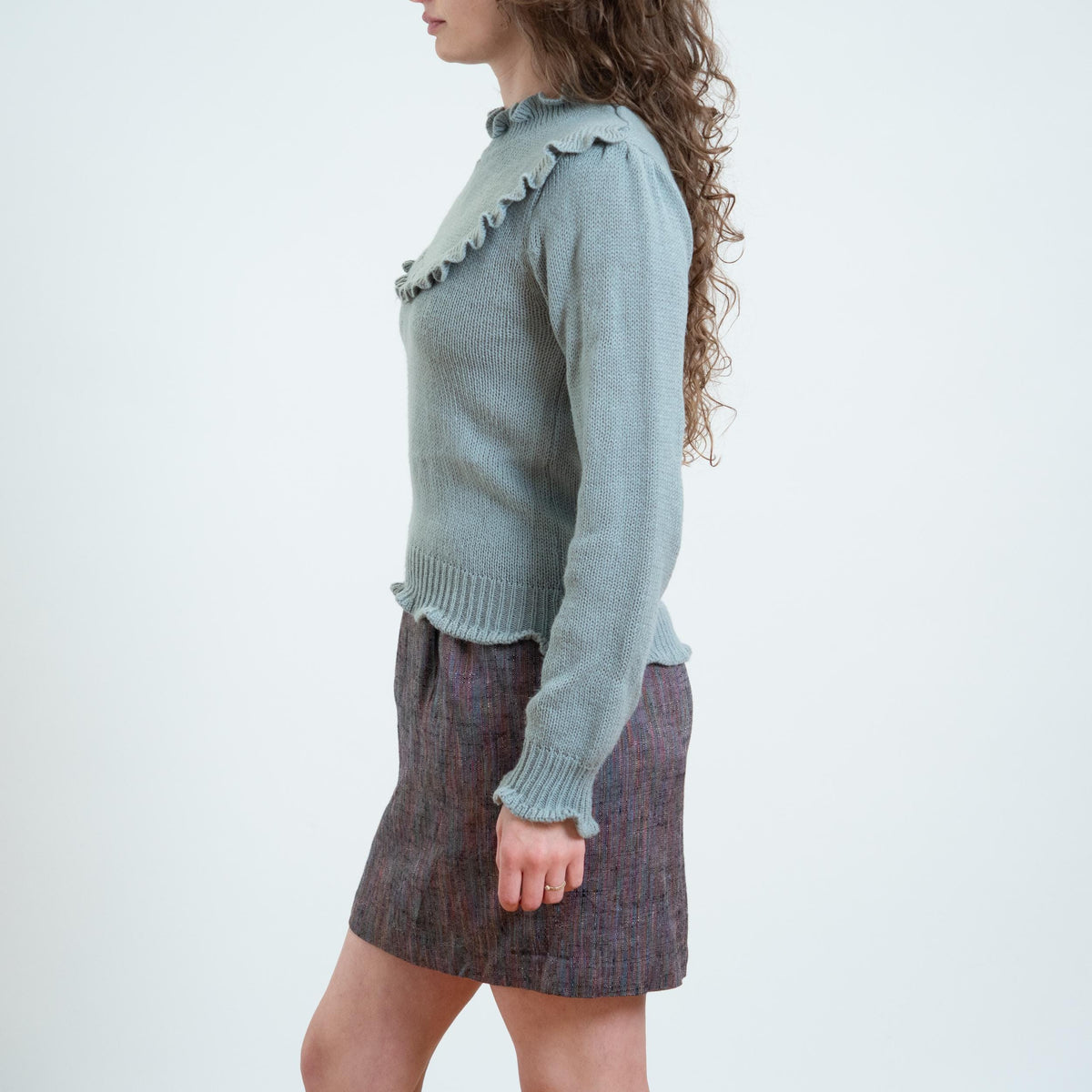 Vintage 80s Does Victorian Grey Knit Ruffle Sweater - Small | Preppy Knit Pullover