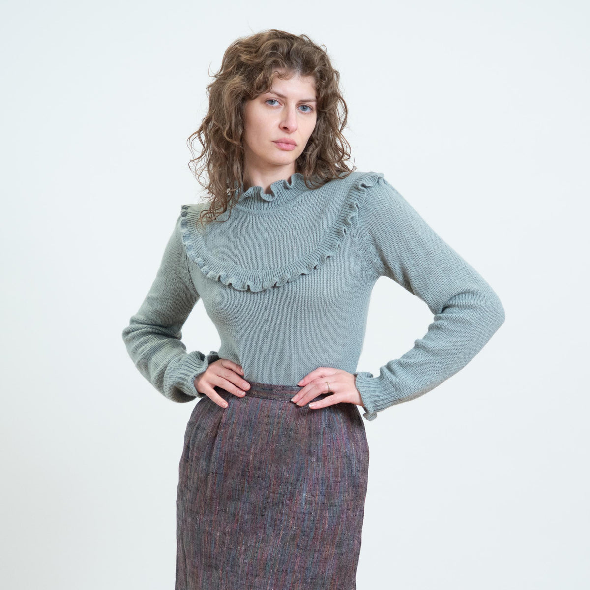 Vintage 80s Does Victorian Grey Knit Ruffle Sweater - Small | Preppy Knit Pullover
