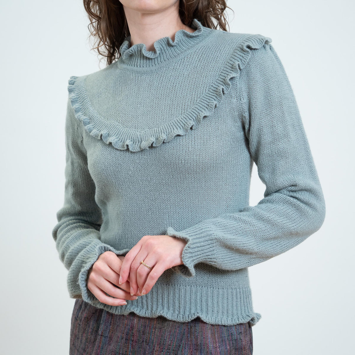 Vintage 80s Does Victorian Grey Knit Ruffle Sweater - Small | Preppy Knit Pullover