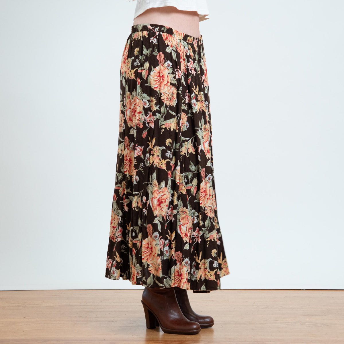 Vintage 90s Brown Wildflower Maxi Skirt - Extra Large | Boho Floral High Waisted A Line Skirt